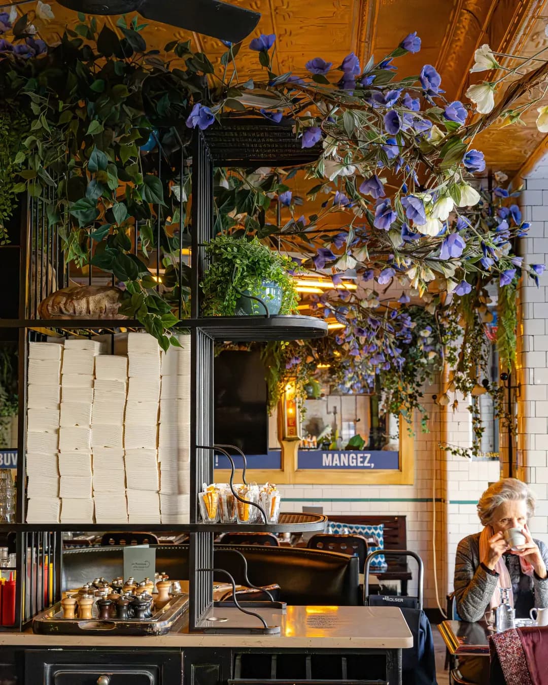 Intérieur du restaurant Le Bouquet d'Alésia